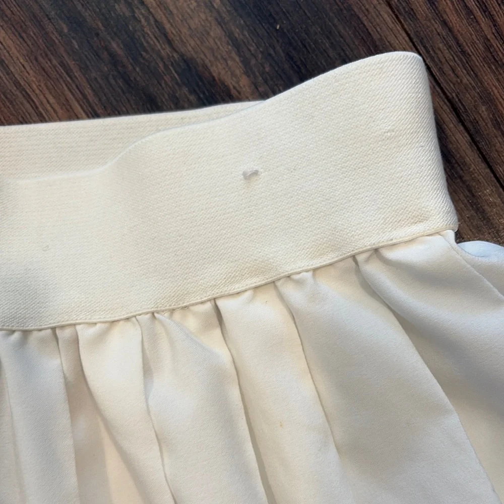 Teens Simple White Pleated Skort -size Small